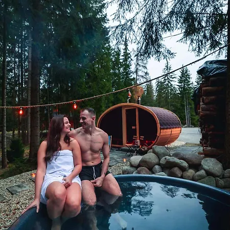 Hotel Pri Jazere Podbanské 3*