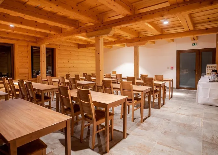 Hotel Pri Jazere Podbanské