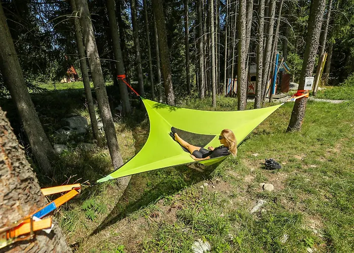 Hotel Pri Jazere Podbanské 3*