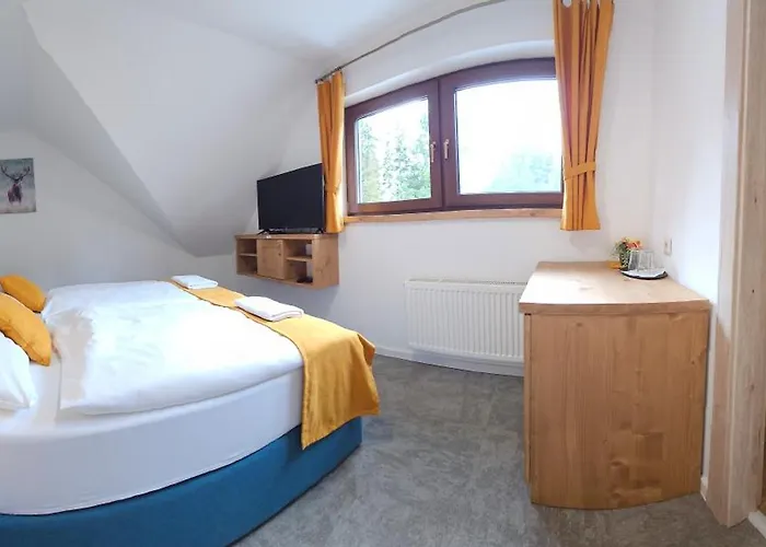 Pri Jazere Podbanské Hotel